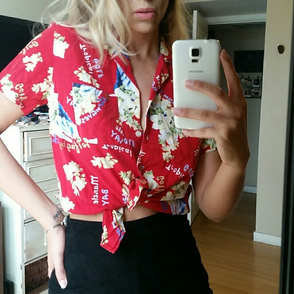 Liz Claiborne Tops - 🌿SALE🌿Liz Claiborne golf button up